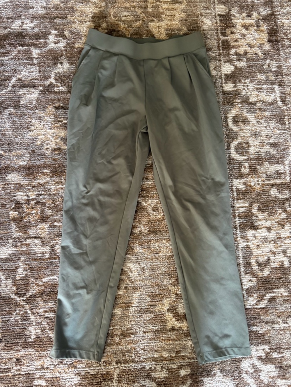 Mondetta Olive Joggers size M